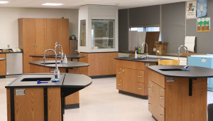 New chemistry lab at West Delaware High School