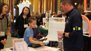 As a member of the STEM Advisory Council, MakuSafe Chief Executive Officer and Co-Founder Gabe Glynn supported STEM Day at the Capitol and engaged with legislators, teachers and students.